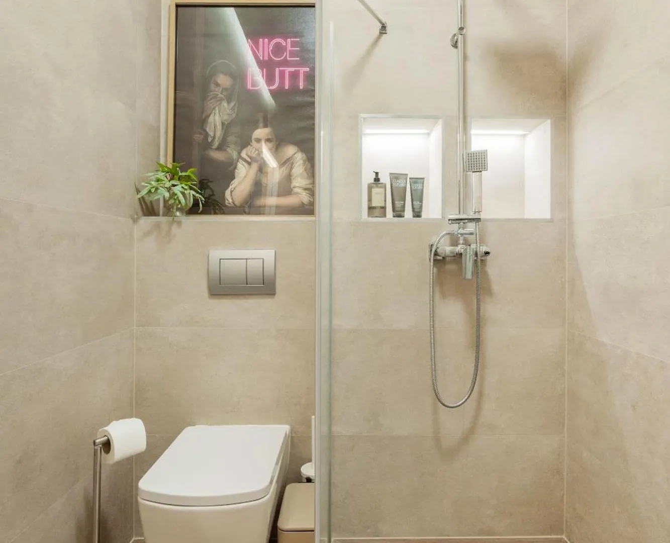 Luxury Art Deco Apartment Near Hungarian Parliament Budapeste 0*,  Hungria