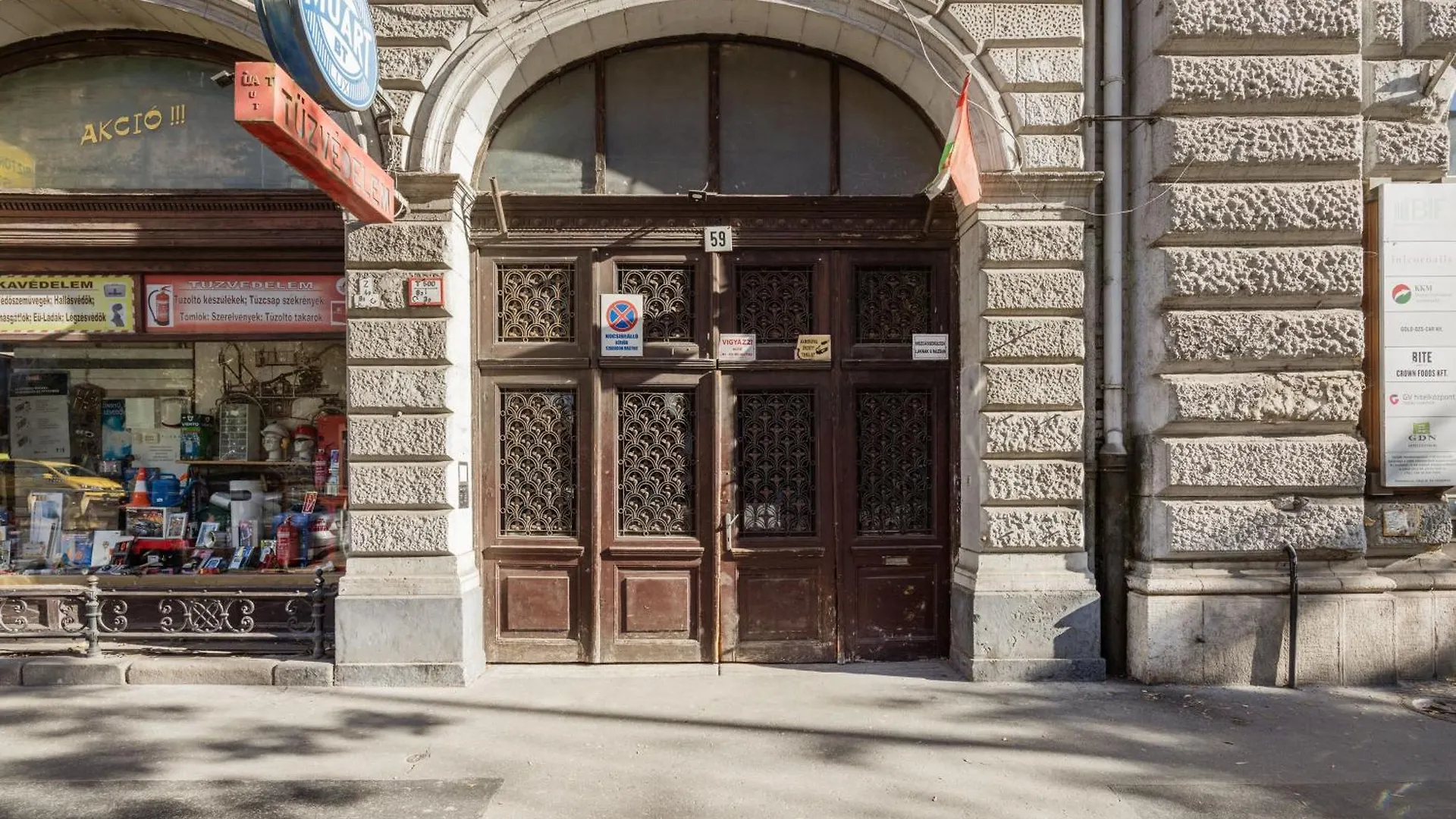 Luxury Art Deco Apartment Near Hungarian Parliament Budapeste