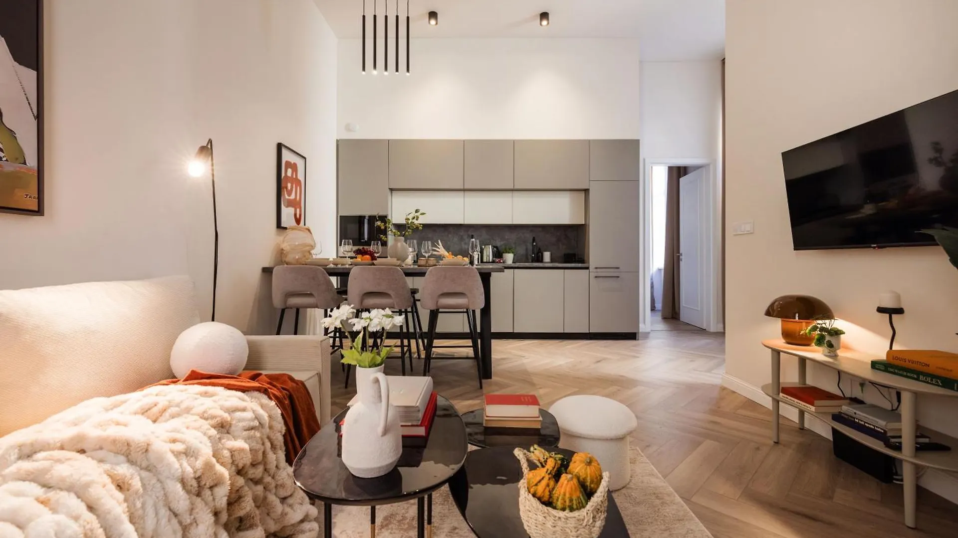Luxury Art Deco Apartment Near Hungarian Parliament Budapeste
